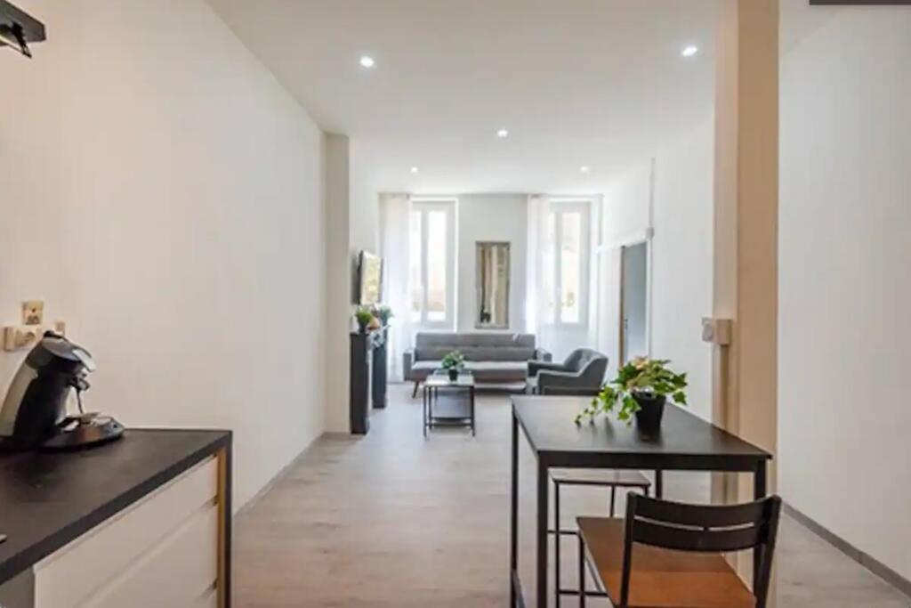 T2 Appartement Lumineux A La Joliette Marseille Ngoại thất bức ảnh